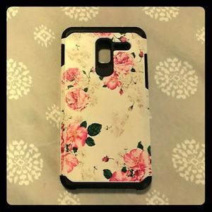 Kyocera phonecase with roses